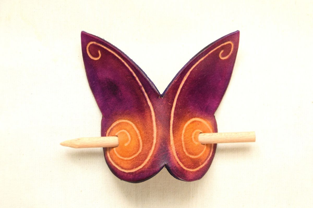 barette cuir forme papillon 