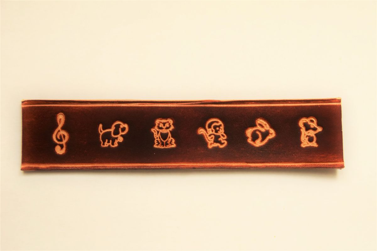 bracelet prénom cuir gravé 