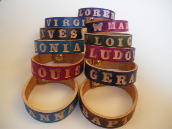 cadeaux bracelet prénom gravé 