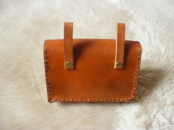 Pochette cuir pour porter à la ceinture